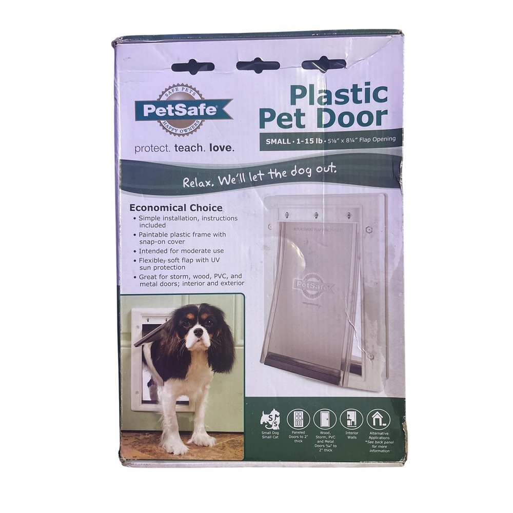NEW PetSafe Plastic Pet Door White Dog Cat Flap 1-15 lb PPA00-10958 Small